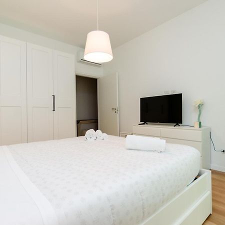 Vivimi Home Fiordalisi Stile & Comfort Vicino Metro Milánó Kültér fotó